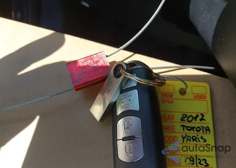 2017 Toyota Yaris Ia z USA, uszkodzony, nr VIN 3MYDLBYV2HY168620